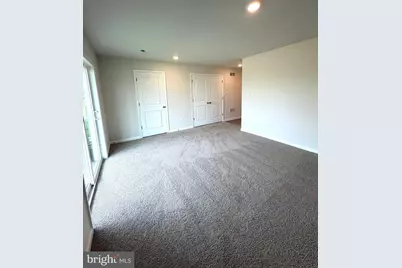 128 Essex Drive, Sicklerville, NJ 08081 - Photo 4
