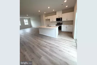 128 Essex Drive, Sicklerville, NJ 08081 - Photo 2