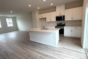 128 Essex Dr, Sicklerville, NJ 08081 - Photo 2