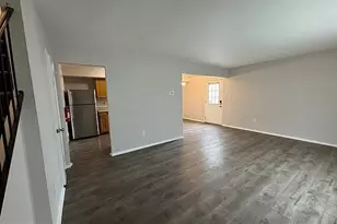 21 Lennox Ct, Sicklerville, NJ 08081 - Photo 1