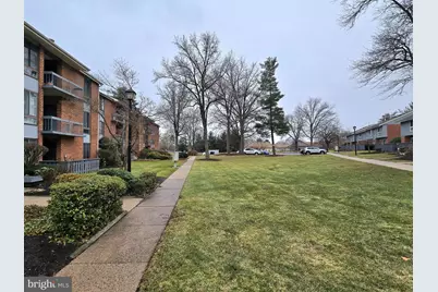 114 Van Buren Road #5, Voorhees, NJ 08043 - Photo 2