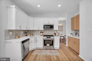 35 Wiltons Landing Rd, Sicklerville, NJ 08081 - Photo 6