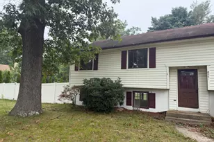 881 Willow Way, Waterford Township, NJ 08004 - Photo 2