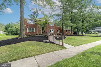 1800 Lark Lane, Cherry Hill, NJ 08003 - Photo 2