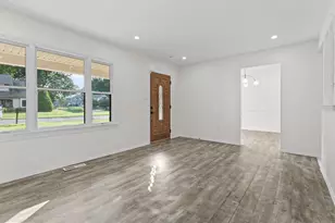 17 Briarcreek Dr, Voorhees, NJ 08043 - Photo 6
