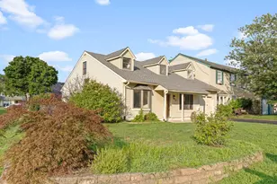 17 Briarcreek Dr, Voorhees, NJ 08043 - Photo 4