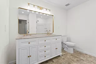 17 Briarcreek Dr, Voorhees, NJ 08043 - Photo 22