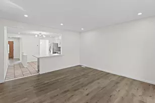 17 Briarcreek Dr, Voorhees, NJ 08043 - Photo 16