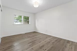 17 Briarcreek Dr, Voorhees, NJ 08043 - Photo 20