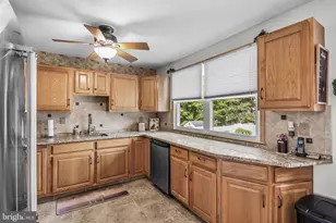 21 Colby Ave, Stratford, NJ 08084 - Photo 10