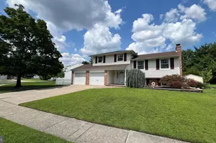 17 Sleepy Hollow Rd, Stratford, NJ 08084 - Photo 1