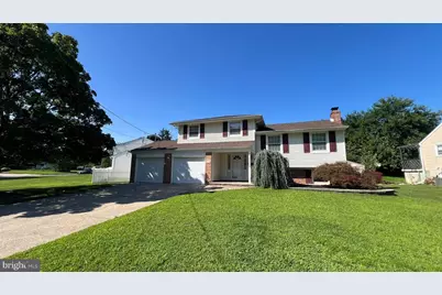 17 Sleepy Hollow Road, Stratford, NJ 08084 - Photo 1