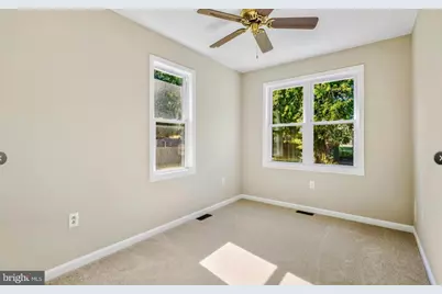 435 Velde Avenue, Pennsauken, NJ 08110 - Photo 4