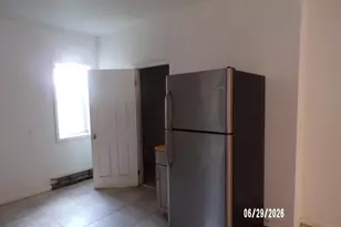 1102 Collings Rd, Camden, NJ 08104 - Photo 6