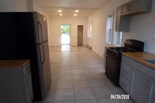 1102 Collings Rd, Camden, NJ 08104 - Photo 10