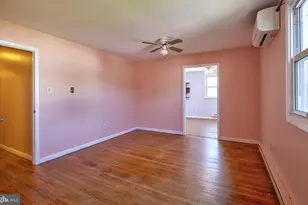 103 Erie Ave, Barrington, NJ 08007 - Photo 16
