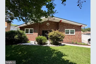 608 Lakeview Avenue, Laurel Springs, NJ 08021 - Photo 1