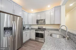 5335 Palomino Ct, Cherry Hill, NJ 08002 - Photo 10