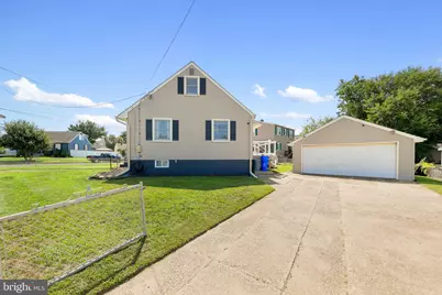 300 Mercer Avenue, Bellmawr, NJ 08031 - Photo 10