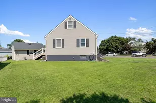 300 Mercer Ave, Bellmawr, NJ 08031 - Photo 6