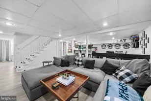 300 Mercer Ave, Bellmawr, NJ 08031 - Photo 32