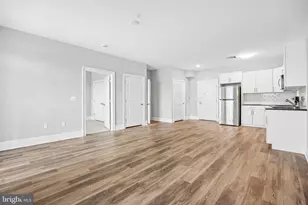 400 Citation Ln, Cherry Hill, NJ 08002 - Photo 4