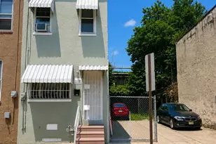 825 Spruce St, Camden, NJ 08103 - Photo 1