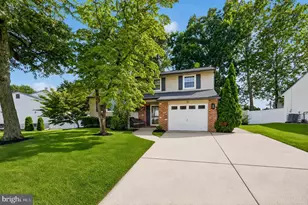 14 Lamp Post Ln, Cherry Hill, NJ 08003 - Photo 32