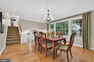 14 Lamp Post Ln, Cherry Hill, NJ 08003 - Photo 6