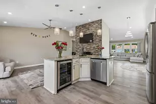 132 Arbor Meadow Dr, Sicklerville, NJ 08081 - Photo 10
