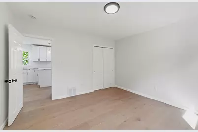 411 Center Avenue, Runnemede, NJ 08078 - Photo 12
