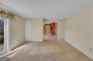 1 Chateau Dr, Cherry Hill, NJ 08003 - Photo 40