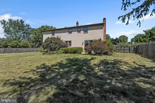 1 Chateau Dr, Cherry Hill, NJ 08003 - Photo 4