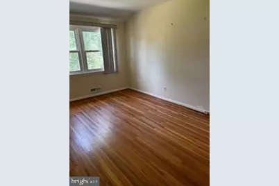 203 Covered Bridge Road, Cherry Hill, NJ 08034 - Photo 6