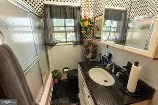 5226 Baker Ave, Pennsauken, NJ 08109 - Photo 14