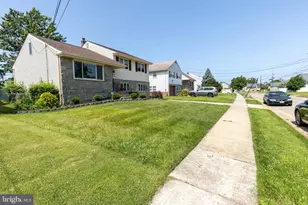 5226 Baker Ave, Pennsauken, NJ 08109 - Photo 2