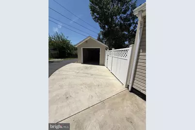 303 Paris Avenue, Brooklawn, NJ 08030 - Photo 24