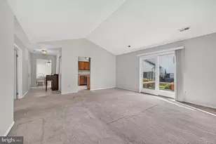 32 Hemlock Dr, Gloucester Township, NJ 08012 - Photo 4