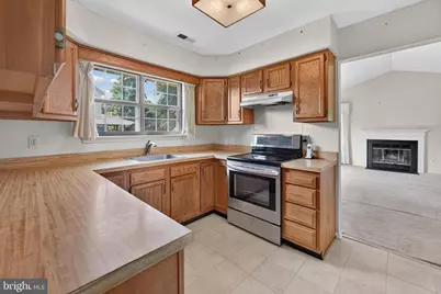 32 Hemlock Drive, Gloucester Township, NJ 08012 - Photo 6