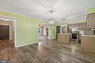 215 McClellan Ave, Berlin, NJ 08091 - Photo 10