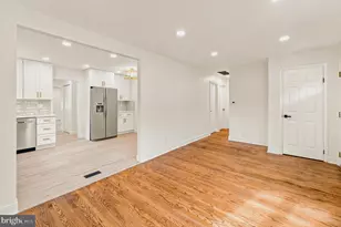 112 Cressmont Ave, Gloucester Township, NJ 08012 - Photo 6