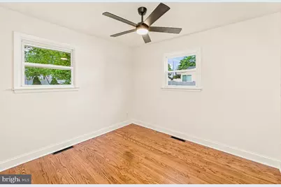 112 Cressmont Avenue, Gloucester Township, NJ 08012 - Photo 10