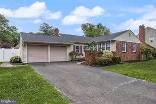 131 Randle Dr, Cherry Hill, NJ 08034 - Photo 2
