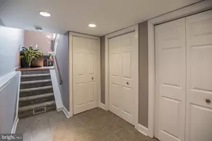 127 Kings Croft, Cherry Hill, NJ 08034 - Photo 2