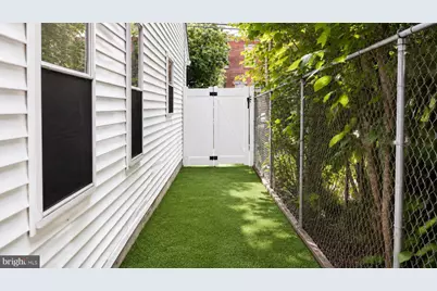 549 S 6th Street, Camden, NJ 08103 - Photo 36