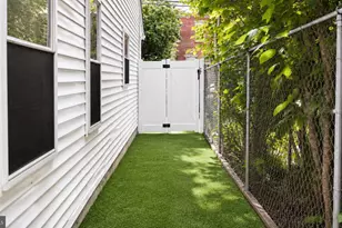549 S 6th St, Camden, NJ 08103 - Photo 36