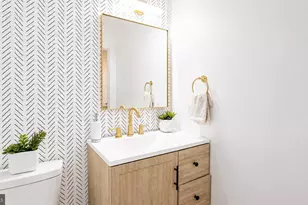 549 S 6th St, Camden, NJ 08103 - Photo 14