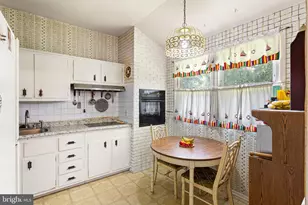 413 Howard Rd, Cherry Hill, NJ 08034 - Photo 18