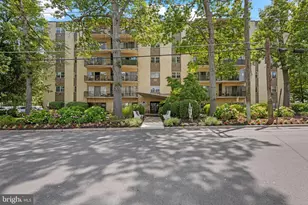 111 Chestnut Pl, Cherry Hill, NJ 08002 - Photo 2