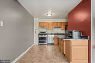 111 Chestnut Pl, Cherry Hill, NJ 08002 - Photo 6